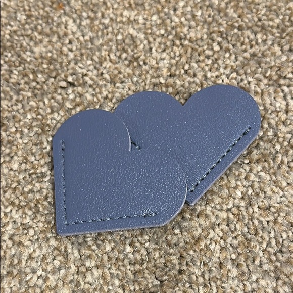 Heart-Shaped Leather Bookmark Set of 2 - Various Colors - Picture 7 of 12